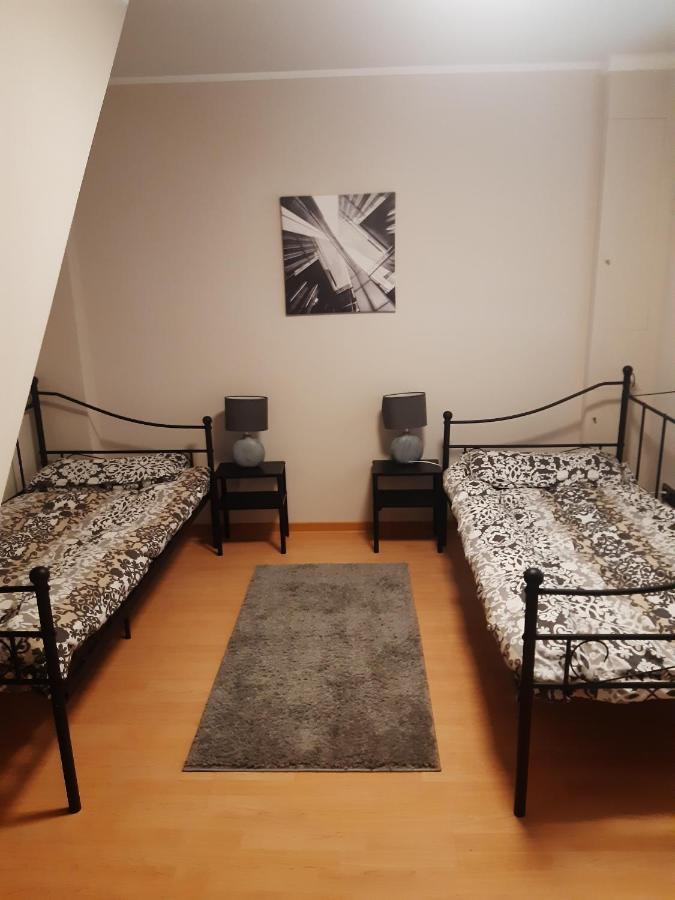 Stern Unterkunft Bis Zu 9 Betten Verfuegbar BRE 외부 사진